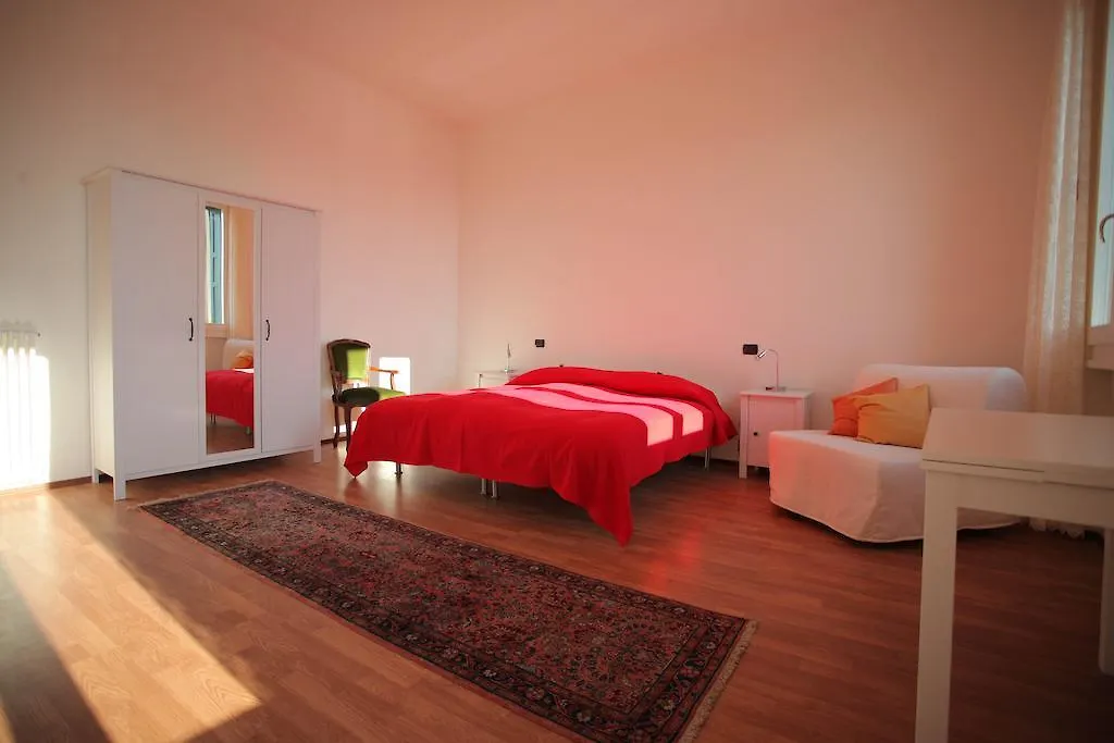 Residenza Sant'Elena Verona 0*,